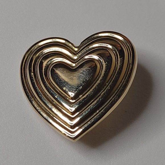 The Variety Club Metal Heart Brooch - Picture 1 of 11